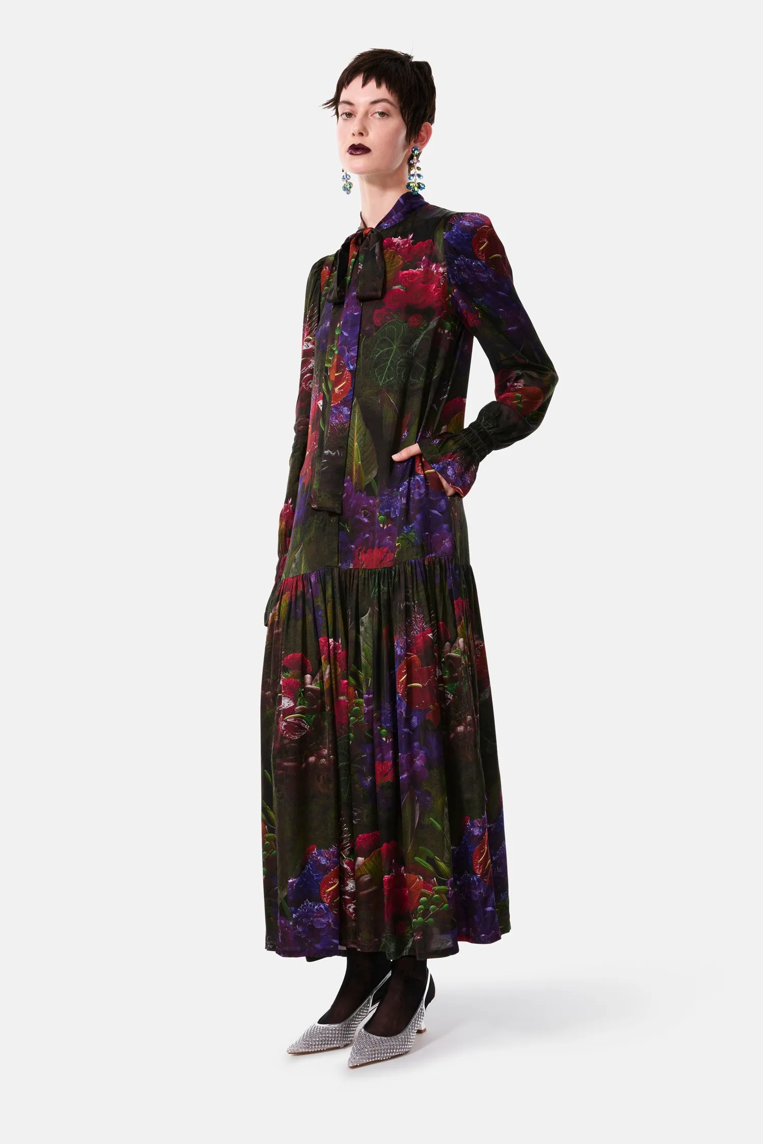 FLOWER WHISPER LONG SLEEVE DRESS
